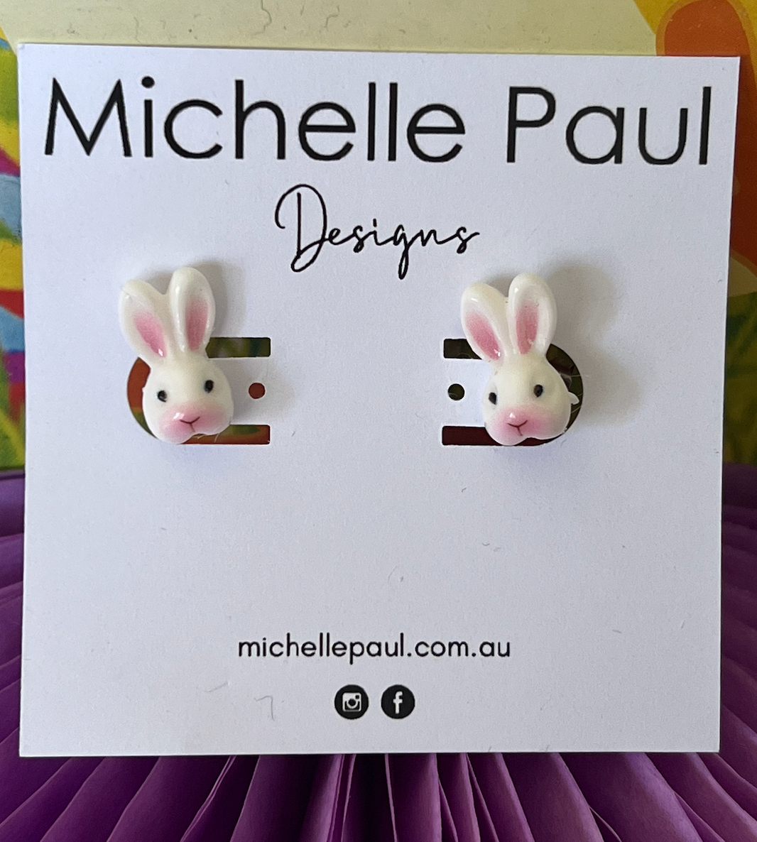 Mini bunny head studs