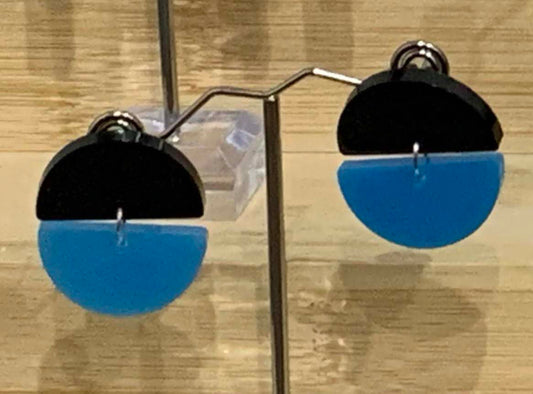 Blue and Black round studs